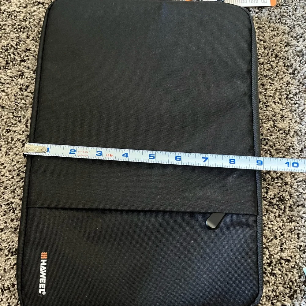 Haweel laptop sleeve